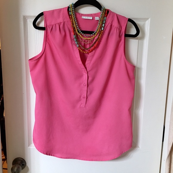 ❌SOLD New York & Company pink blouse - Picture 2 of 4